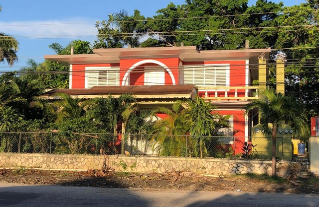 Negril Beachside