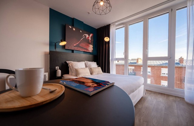 Nemea Appart Hotel Coliseum Amiens Centre