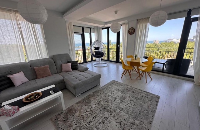 Neptun Home with sea view