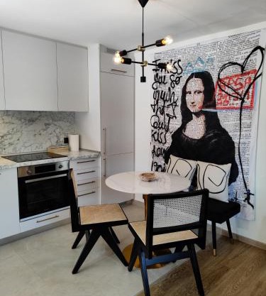 Nest suite by Oikies Rentals