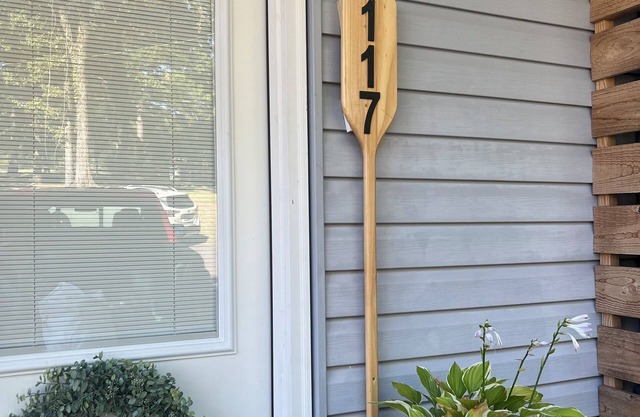 Nestled at the bottom of the Ouachita Mountains, lake front living