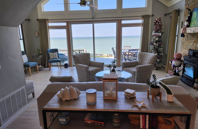 Nestled between GB and DC; perfect for a couple's getaway or the whole family!