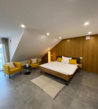 Neue Fewo mit Weinbergsblick - Urlaub im Wein- und Ferienort Bekond