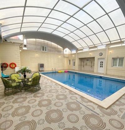 New 3 bed room villa with pool,private parking