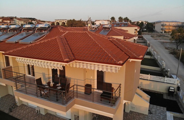 New apartment 400m from the beach, quiet area