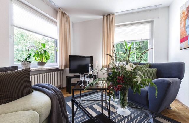 New apartment in a prime location above the old town, ideal for couples, WLAN, parking