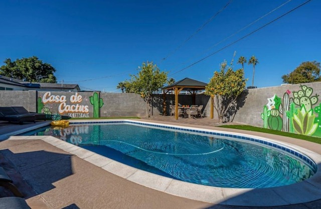*NEW* Casa de Cactus: Pool+Putting Green+Game Room