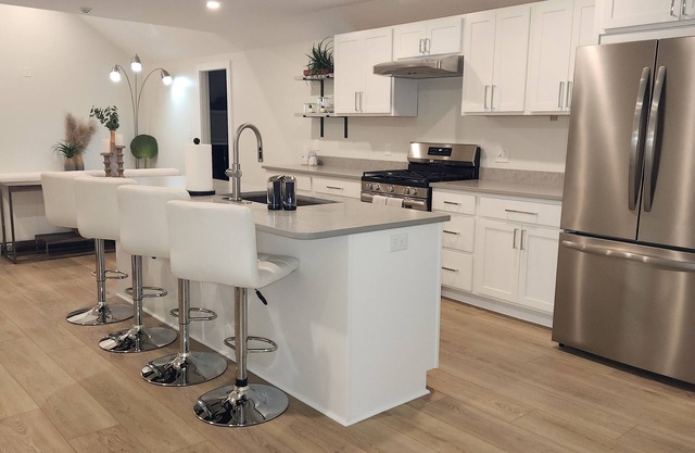 NEW Construction! 2-BR Apt walking distance to The Barn at Silver Oaks, Winthrop