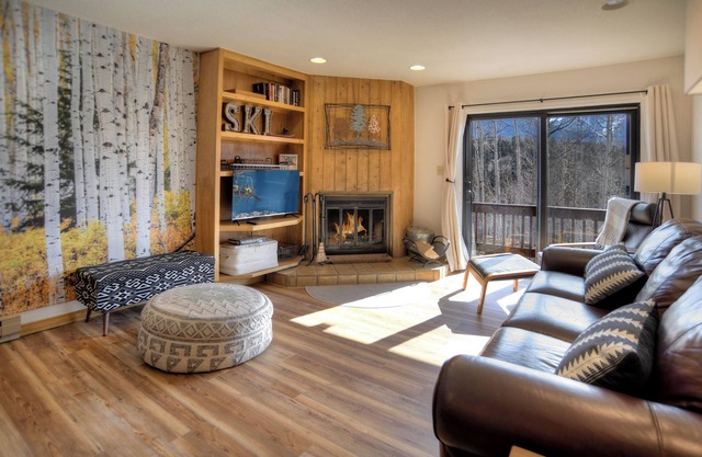 New! Cozy Aspen Grove Retreat (#311) | Near Ski w/Shuttle - Deck/Pool/HotTub