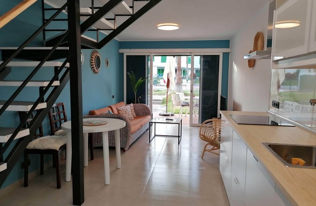 NEW! Independent bungalow with pool near the Playa del Inglés promenade