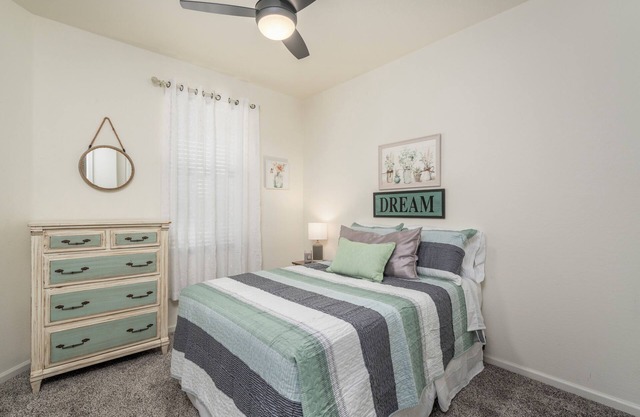 NEW Fresh, Charming 3-bedroom house in Casa Grande with AC, WiFi