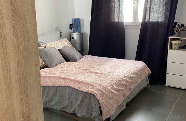 New fully-equipped apartment on the heights of bastia between sea and mountains
