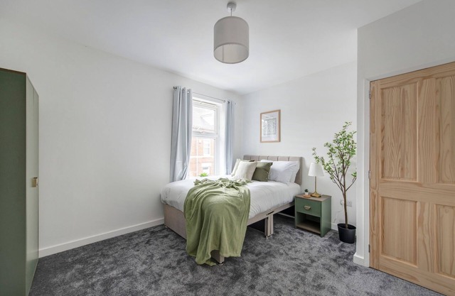 New! Immaculate and Cosy 3 bed Home | Free Wi-Fi