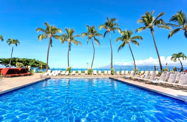 NEW KBM Resorts | FREE CAR | Kaanapali Shores | 6th Floor Ocean View Suite | Steps to Pool & Beach! KS-616
