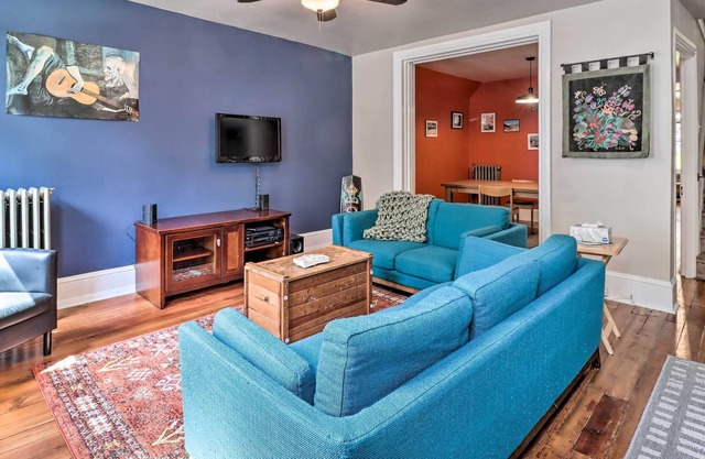 NEW! Lehigh Gorge Townhome in Downtown Jim Thorpe!