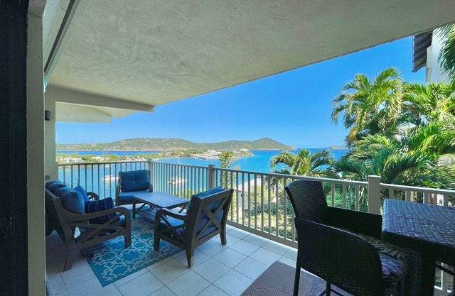 New listing! Amazing Views & Lovely Breezes! Remodeled 1BR/1BA Private Balcony!