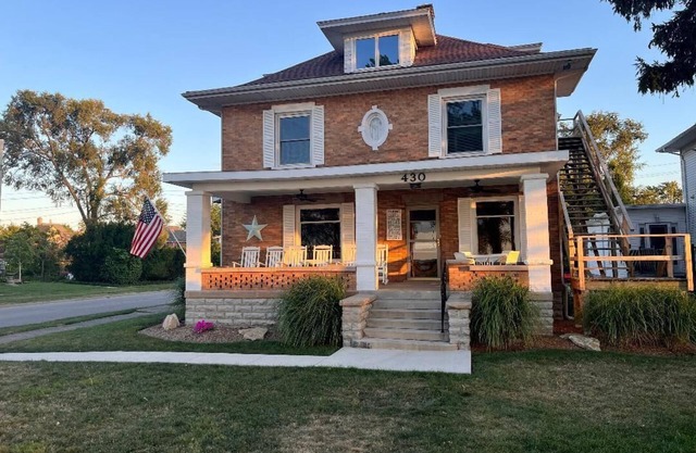 New Listing! Large, beautiful home on Lake Erie in Port Clinton Ohio.