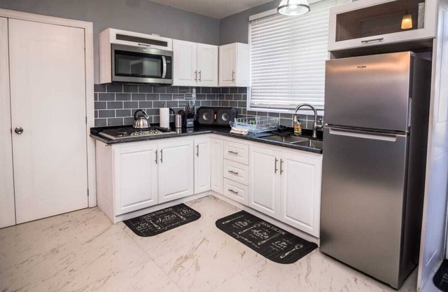 New lovely spacious Monte Alban Apartment