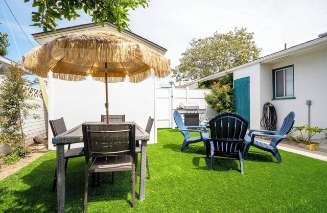 New Pacific Beach Surf Pad BBQ/Fire Pit-Sleeps 4