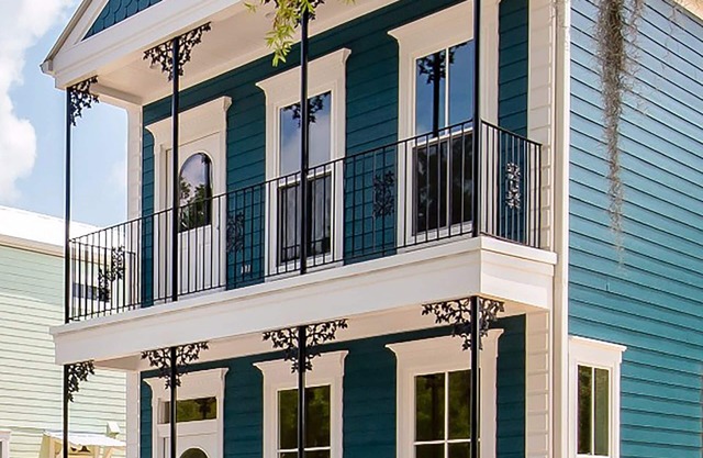 NEW, roomy, thoughtfully designed, perfect for executive or restful getaway,
