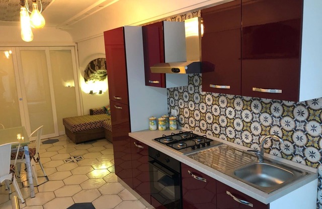 NEW STUDIO APARTMENT IN THE VICINITY OF THE ARAGONESE CASTLE, PETS OK