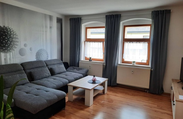 NEW Tasteful apartment Lengenfeld
