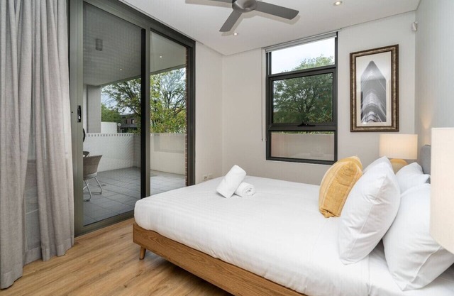 New to VRBO: Central Kingston 2BR Near Gov Offices & Manuka Oval