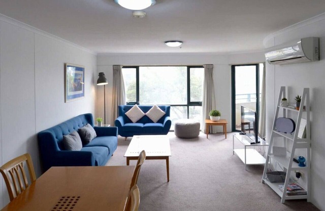 New to VRBO: Sunny Braddon Apt near Civic