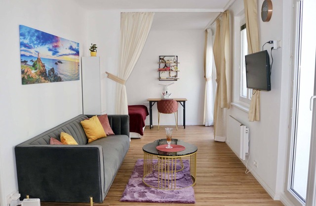 New! Welcome to Arize - Beautiful City Apartment