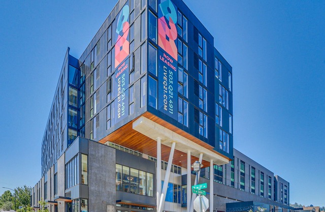 Newly Finished Nob Hill Condo w/Central Location Perfect for Exploring the City