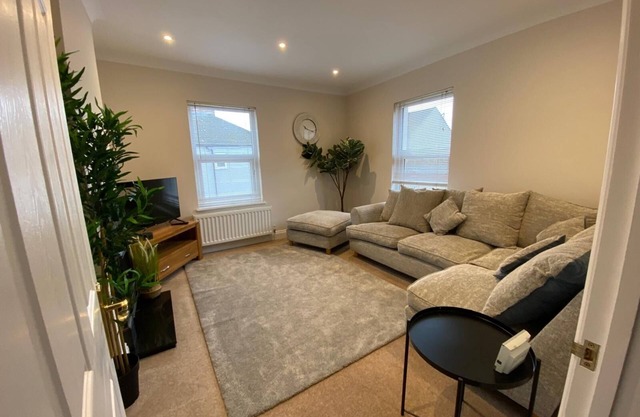 Newly refurbished 3bed apartment in the heart of Salisbury(more photos soon)