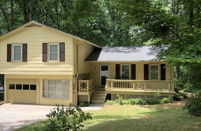 Newly Remodeled Near Stone Mountain Park
