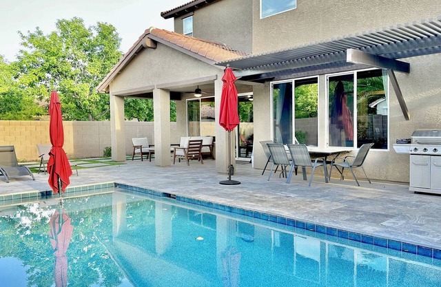 Newly Remodeled With Pool & Spa