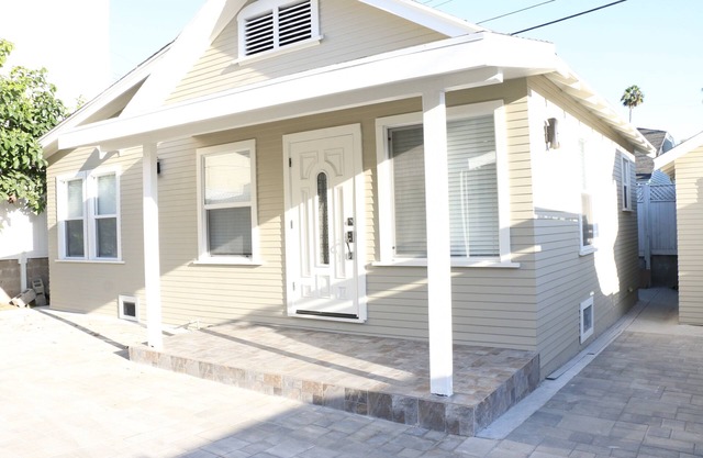 Newly Renovated 2 Bed 2 Bath Home