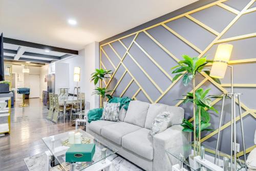Newly Renovated Abode with Patio in Baltimore!