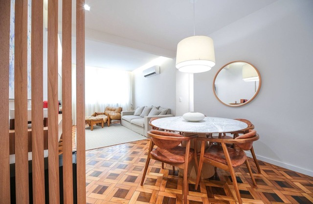 Newly renovated 5 minutes away from Leblon beach