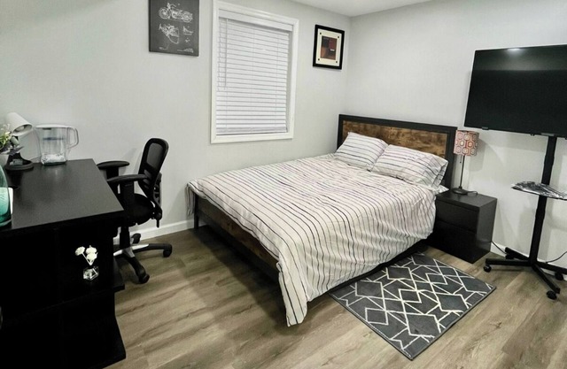 Newly Renovated Double BR w/Private Bath. Access to full Kitchen & Washer/Dryer.