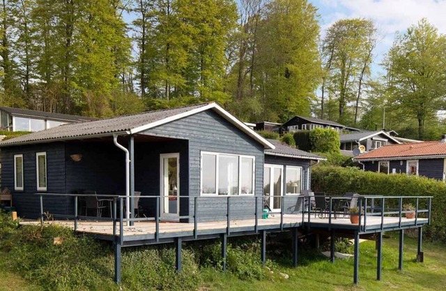 Newly restored cottage with panoramic sea views