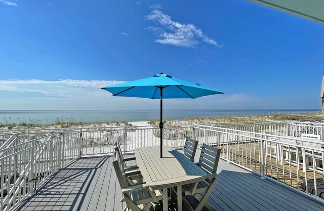 Newly Upgraded Gulf-Front Escape/Perfect for Creating Unforgettable Memories!