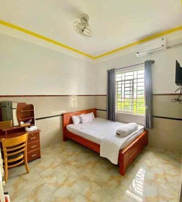 Nhà Nghỉ Cẩm Tiên 1