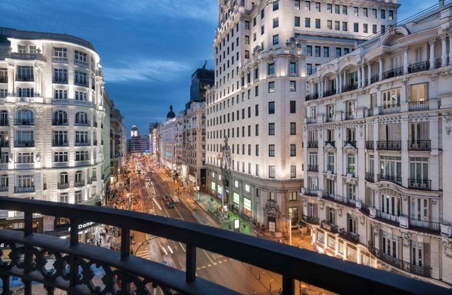 NH Collection Madrid Gran Vía
