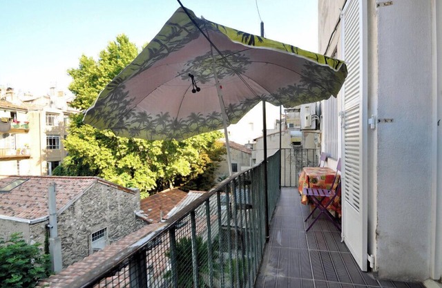 Nice 30 M2 2pers With Terrace in hypercenter