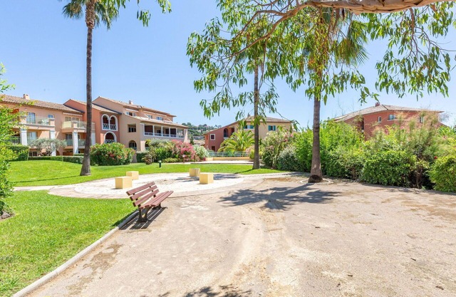 Nice apartment for 4 guests with WIFI, pool, A/C, TV, terrace and parking
