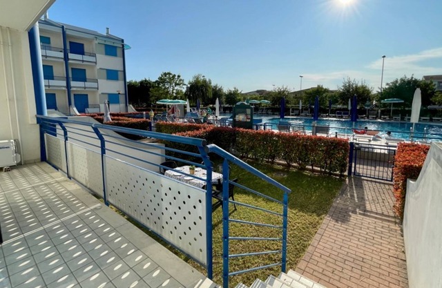 Nice Apartment in Modern Residence with two Swimming Pools