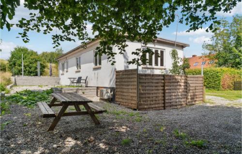 Nice Apartment In Samsø With Wifi