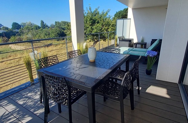 Nice apartment with large terrace Kerroc'h