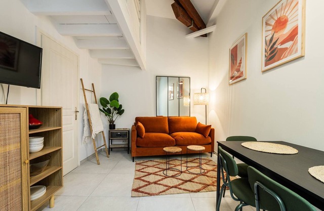 Nice duplex with patio