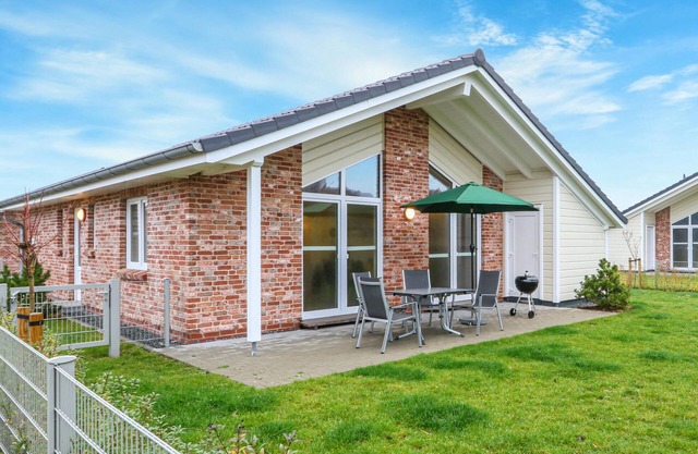 Nice home in Dagebüll with sauna