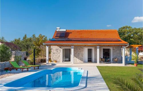 Nice Home In Puljane With Wifi
