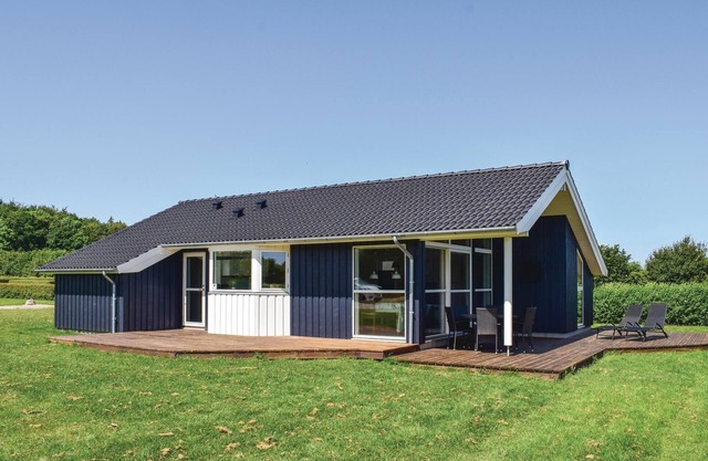 Nice home in Rudkøbing with kitchen